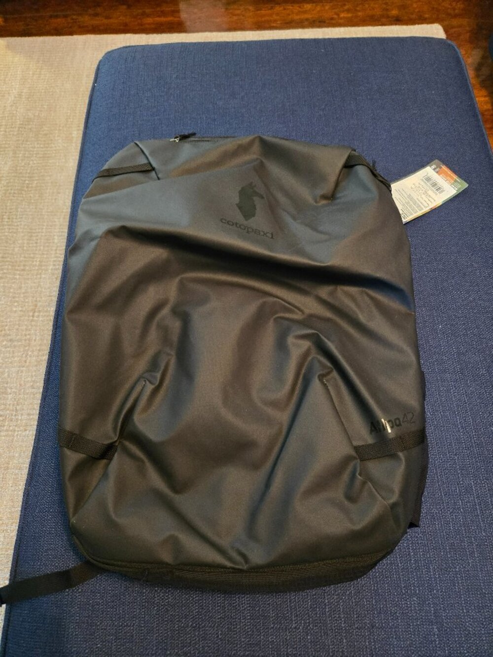 NWT Black Cotopaxi Allpa 42 - Scuffed (Please read description)